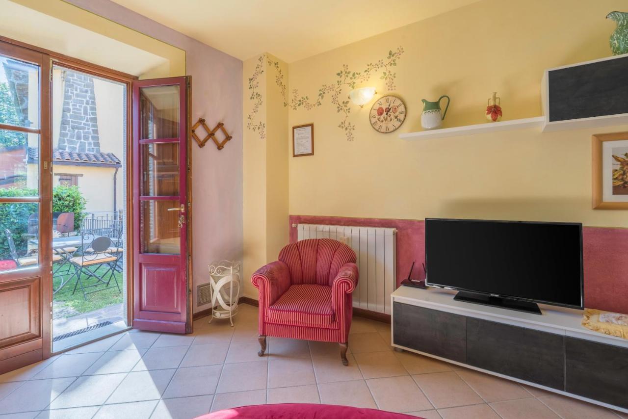 La Vecchia Fornace La Piastra Shared Pool- Abetone Apartment